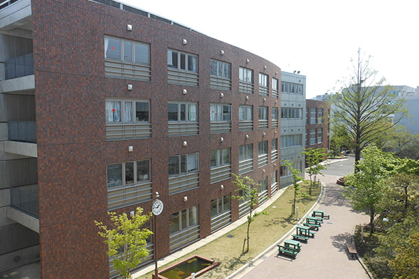 入試当日も説明会を開催！充実した英語教育の関東学院六浦