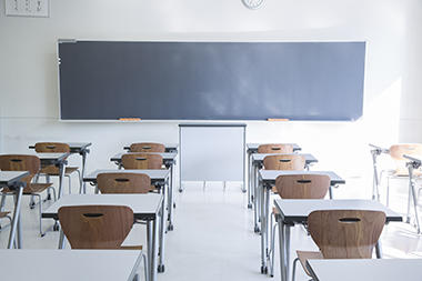 足立学園中学校_キレイな教室