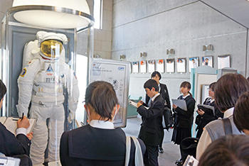 千葉明徳_校外理科研修