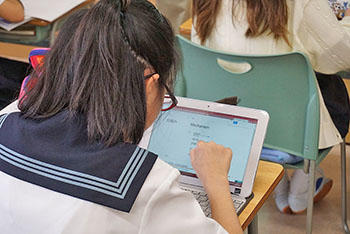 大妻中野中学校_タブレット端末