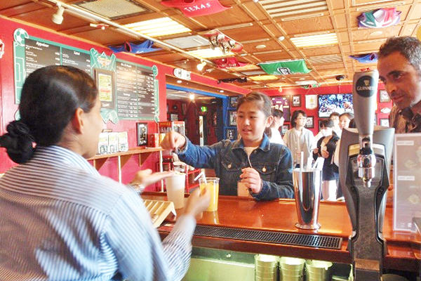 相模女子大学中学部_中1の３月に行われる英語漬けのサガミ・イングリッシュ・キャンプ。３日間はあっという間！