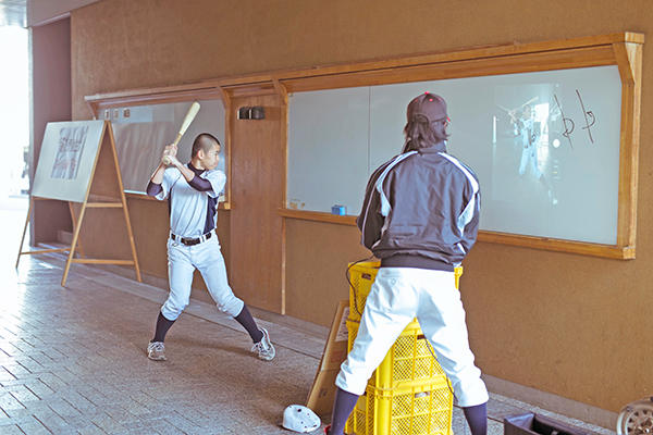 桜丘中学校_タブレットは部活動でも大活躍！