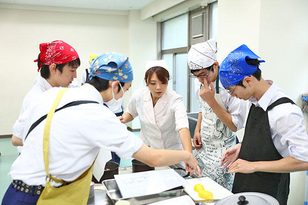 世田谷学園_調理実習
