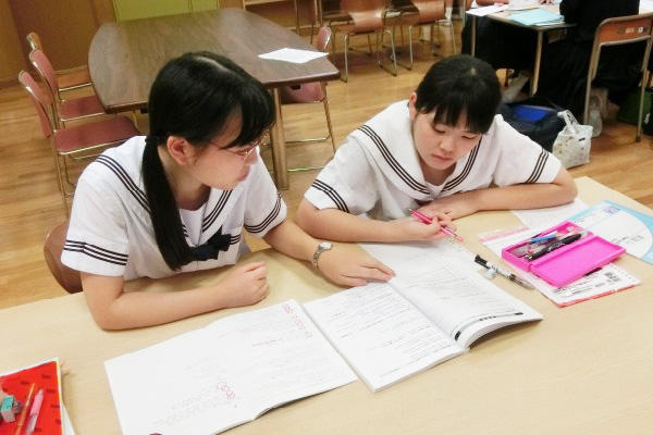 横浜富士見丘_ビッグシスター制度