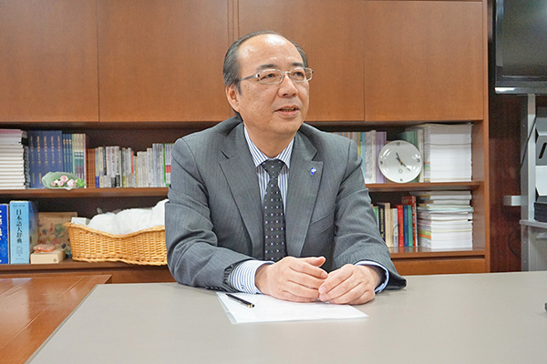 武蔵野東中学校_校長石橋恵ニ先生