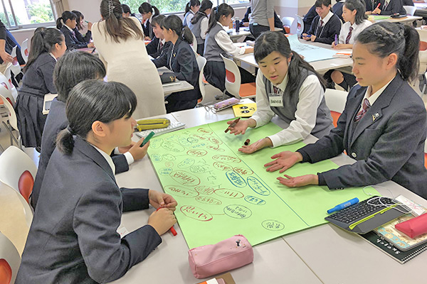 武蔵野大学中学校_武蔵野大学高校の授業の様子