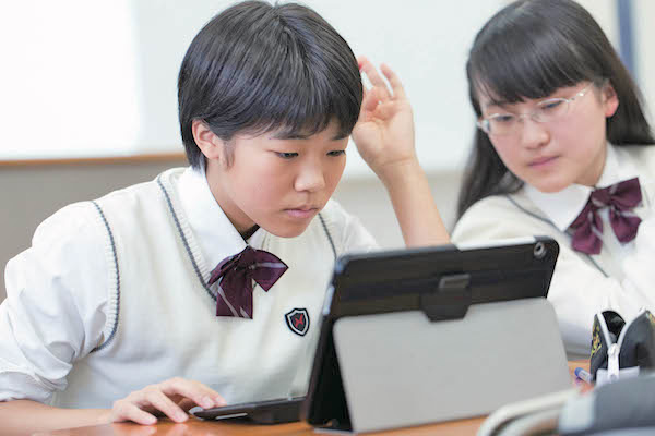 八王子学園八王子_最先端ICTを活用したアクティブ・ラーニング