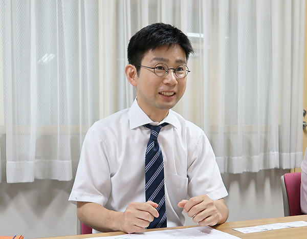 共立女子_広報部副主任の桑子研先生