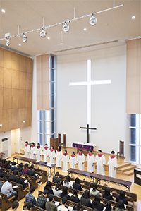 浦和ルーテル_チャペルで過ごす時間は多い