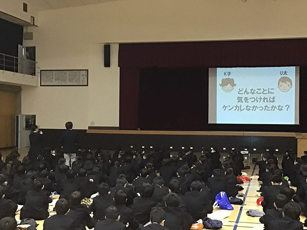 都市大等々力_中１のオリエンテーションでは、一人ひとりの「命（個）」を最も大切にしていることが伝えられます