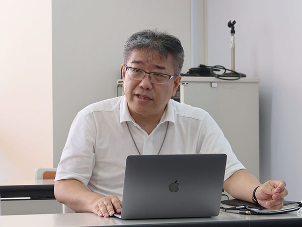 佼成女子_教頭の西村準吉先生