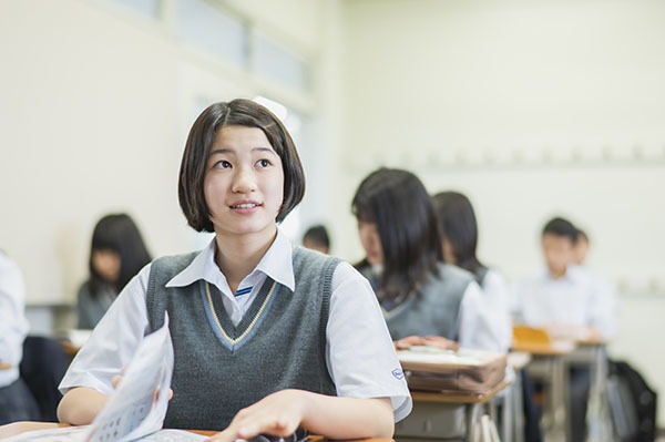 多摩大目黒_しっかり理解していれば予備校に通わなくても難関大学に現役できる質の高い授業。