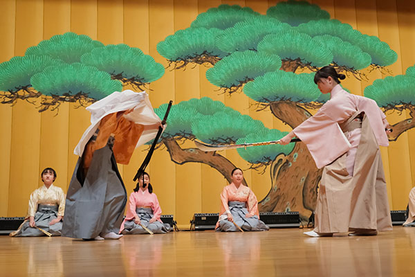 共立女子_全国でも珍しい「能楽部」も！