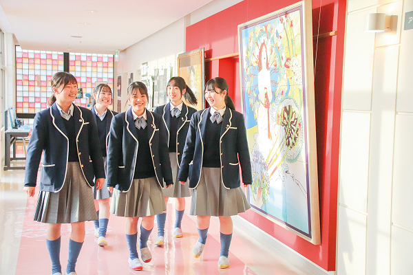 聖セシリア女子中学校2024