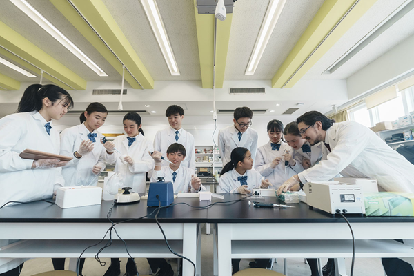 三田国際科学学園中学校・高等学校2025