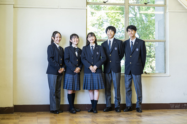 明治大学付属世田谷中学校・高等学校（現・日本学園中学校・高等学校）2025