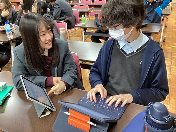 サレジアン国際_常に自分で考え続ける姿勢を養う「iTime」の活動風景