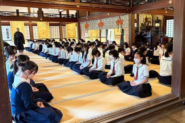 東京家政大学附属女子中学校・高等学校2025