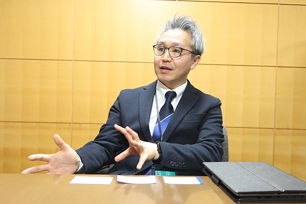 文京女子_中学校副校長の石井淳先生