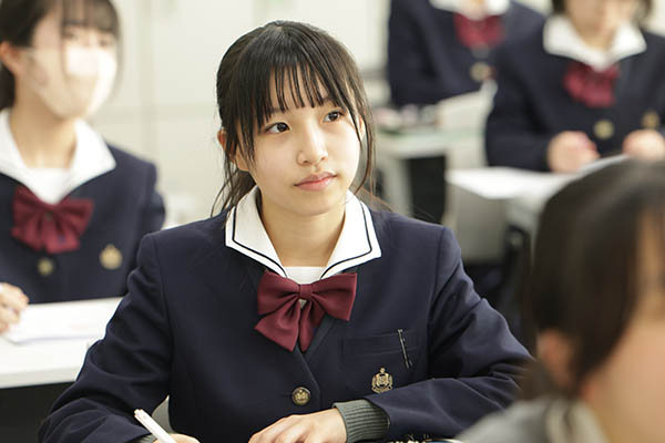 江戸川女子_中学に国際コースを置く同校。英語教育にも定評があります