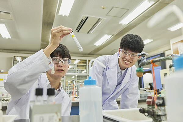 城北_同校での６年間は、仲間と共に学び合い高め合う「楽しさと大切さ」を実感する時間