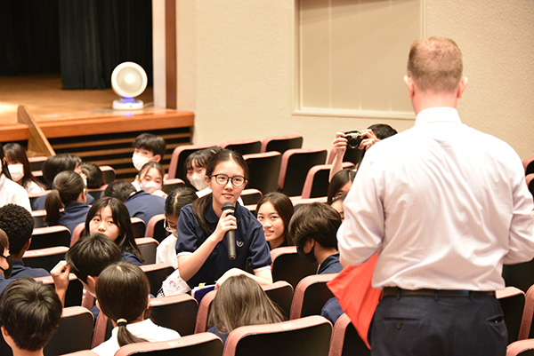 サレジアン世田谷_SAPでは、ゲストスピーカーを招き、視野を広げる多くのプログラムも実施されます