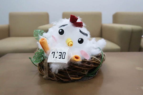 昭和学院_目覚ましアイテム「ケンタくん」の試作品