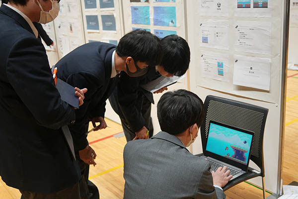昭和学院_探究フェスティバルは発表スタイルも多彩