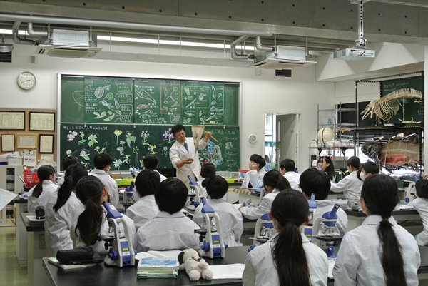 都市大等々力_先生方の熱が生徒たちに伝播していく、都市大等々力の授業