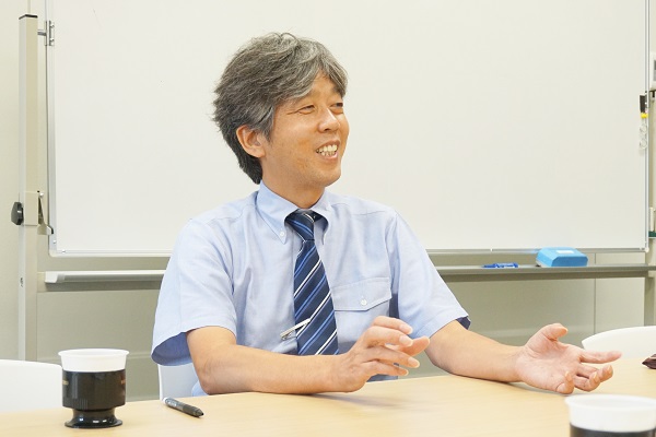 中学校教頭_富岡達夫先生